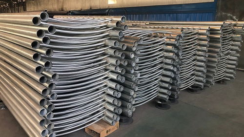 寧國防撞護欄噴塑